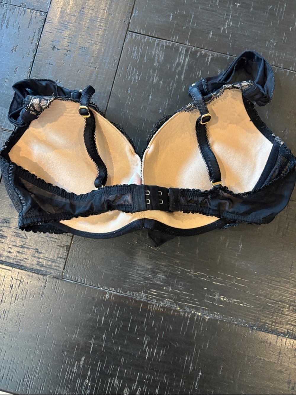 Victoria's Secret Black Lace Overlay on Nude Push-Up Bra 36B - Picture 5 of 8